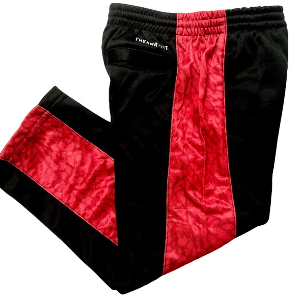 NWT Nike Air Jordan Boy Therma Fit Pants Size 4 - Picture 1 of 8